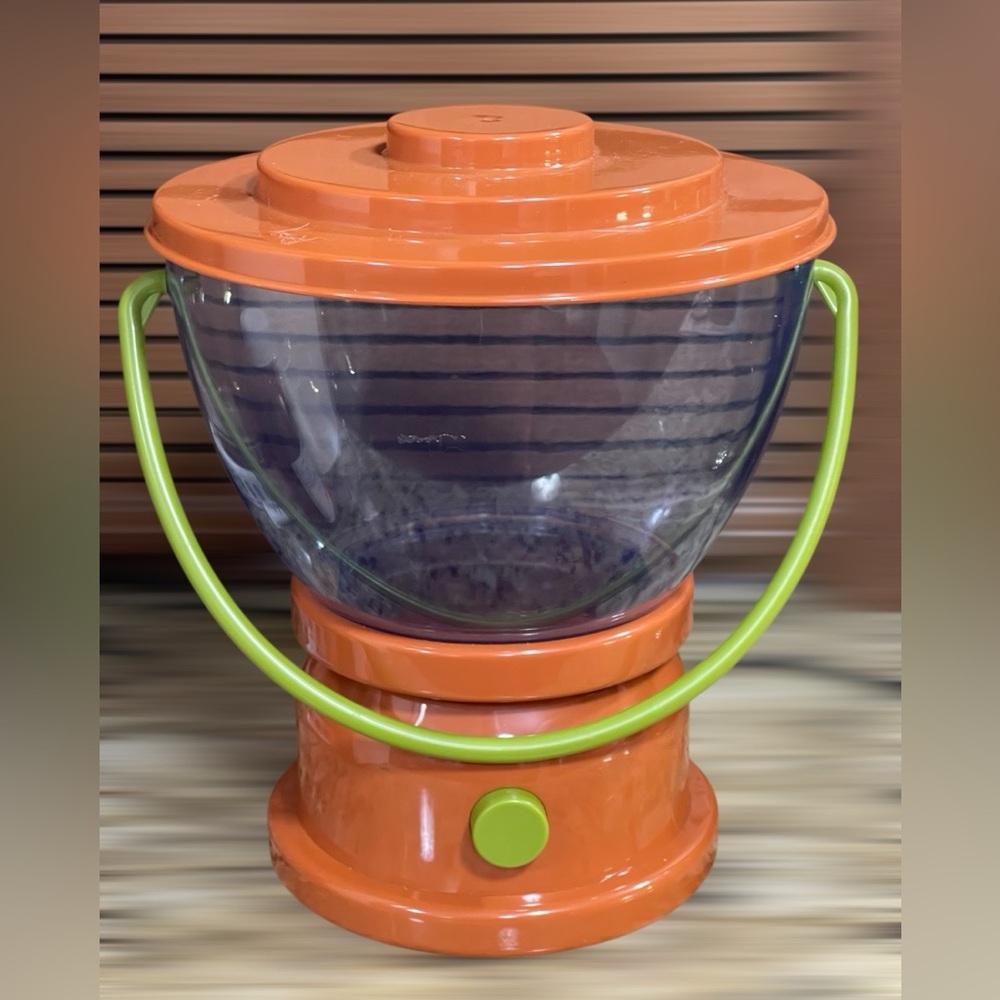 New lantern popcorn bucket with lid